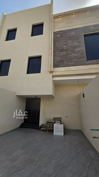 دور للبيع في شارع الرماح الذبياني, حي الملك فيصل, مدينة الرياض, منطقة الرياض صورة 3