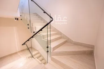 فيلا للبيع في شارع عيسي الملاحي, حي الصفاء, مدينة الرياض, منطقة الرياض صورة 5