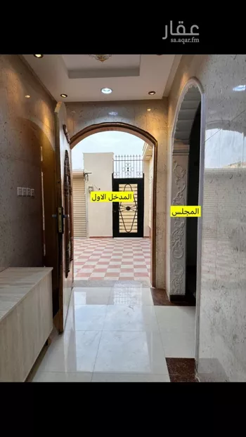 فيلا للبيع في شارع المركب, حي ظهرة لبن, مدينة الرياض, منطقة الرياض صورة 3