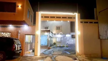 عمارة للإيجار في شارع طريق الملك خالد, حي الوقواق, مدينة خميس مشيط, منطقة عسير صورة 3
