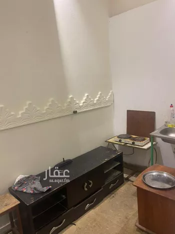 غرفة للإيجار في شارع أبي الفضل عبدالمؤمن, حي المهدية, مدينة الرياض, منطقة الرياض