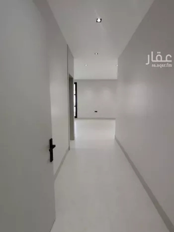 فيلا للبيع في شارع الصبح الأسفل, حي الجنادرية, مدينة الرياض, منطقة الرياض صورة 3