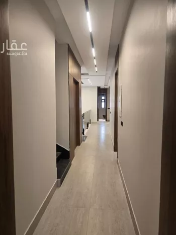 فيلا للبيع في شارع محمد بن عمر العرابي, حي العارض, مدينة الرياض, منطقة الرياض صورة 5