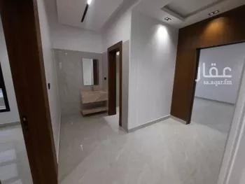 دور للبيع في شارع جبل المكبر, حي القادسية, مدينة الرياض, منطقة الرياض صورة 3