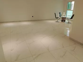 شقة للبيع في شارع الخيالة, حي الياسمين, مدينة الرياض, منطقة الرياض صورة 5