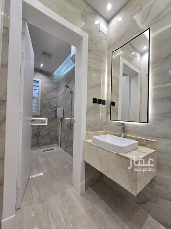 شقة للبيع في شارع هيف, حي المعلاة, مدينة احد رفيده, منطقة عسير صورة 2