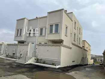 فيلا للبيع في شارع الريان, حي الياقوت, مدينة ابها, منطقة عسير صورة 2