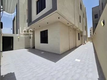 شقة للبيع في شارع حسن باحفظ الله, حي الزهور, مدينة ابها, منطقة عسير صورة 2