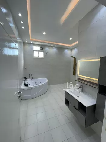 فيلا للبيع في شارع ابي منصور الكوفي, حي جنوب تندحة, مدينة خميس مشيط, منطقة عسير صورة 2