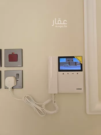 شقة للبيع في شارع حسن باحفظ الله, حي الزهور, مدينة ابها, منطقة عسير صورة 2