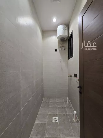 شقة للبيع في شارع الراجحي, حي الظرفة, مدينة خميس مشيط, منطقة عسير صورة 5