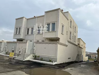 فيلا للبيع في شارع الريان, حي الياقوت, مدينة ابها, منطقة عسير صورة 2