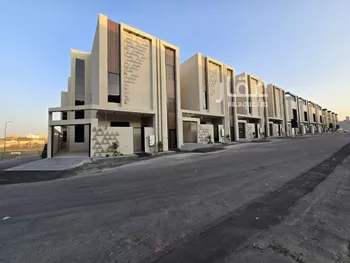 شقة للبيع في شارع درة المحالة, حي الزهور, مدينة ابها, منطقة عسير
