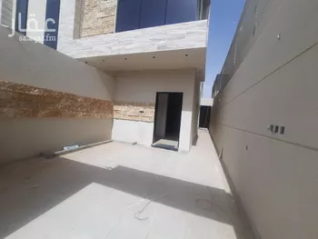 دور للبيع في شارع ابن الحطاب, حي العوالي, مدينة الرياض, منطقة الرياض صورة 3