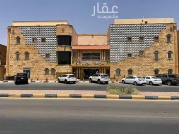 عمارة للبيع في شارع الملك سلمان بن عبد العزيز, حي الرحمانية, مدينة سكاكا, منطقة الجوف