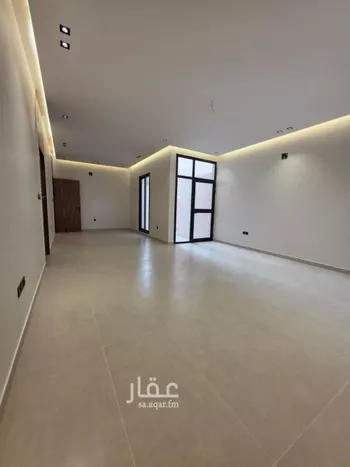 دور للبيع في شارع حسين بن صديق دحلان, حي عكاظ, مدينة الرياض, منطقة الرياض صورة 2
