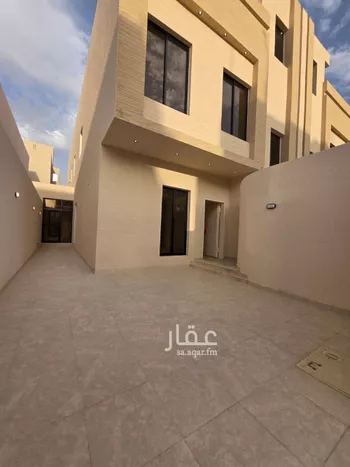 دور للبيع في شارع حسين بن صديق دحلان, حي عكاظ, مدينة الرياض, منطقة الرياض صورة 5