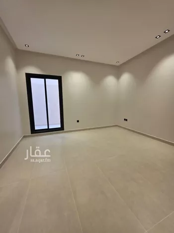 دور للبيع في شارع حسين بن صديق دحلان, حي عكاظ, مدينة الرياض, منطقة الرياض صورة 4