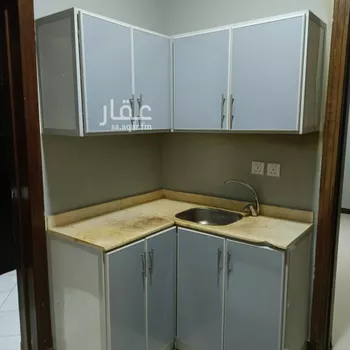 شقة للإيجار في شارع بحر العرب, حي إشبيلية, مدينة الرياض, منطقة الرياض صورة 4