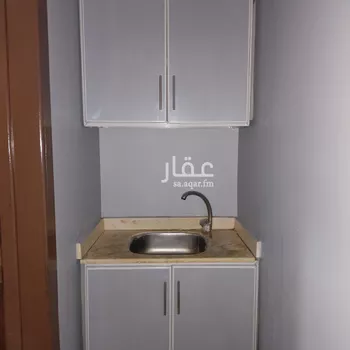 شقة للإيجار في شارع بحر العرب, حي إشبيلية, مدينة الرياض, منطقة الرياض صورة 4