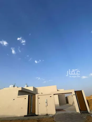 دور للبيع في شارع صفوان بن سليم, حي المطار, مدينة المجمعه, منطقة الرياض صورة 2