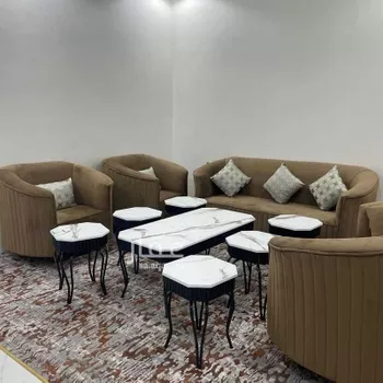 عمارة للبيع في شارع الجامعة 294, حي الجامعة, مدينة نجران, منطقة نجران صورة 3