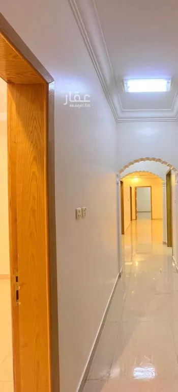 شقة للإيجار في شارع عباد الناجي, حي الشرف, مدينة خميس مشيط, منطقة عسير صورة 3