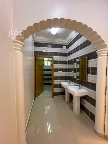 شقة للإيجار في شارع عباد الناجي, حي الشرف, مدينة خميس مشيط, منطقة عسير صورة 4