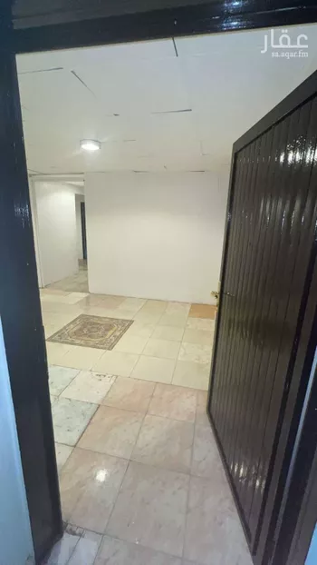 شقة للإيجار في شارع الأمير مساعد بن عبدالرحمن بن فيصل, حي العريجاء الغربي, مدينة الرياض, منطقة الرياض