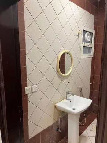 شقة للإيجار في شارع بدن بن زيد الدوسري, حي سكيرينة, مدينة الرياض, منطقة الرياض صورة 5