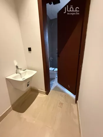فيلا للبيع في شارع جبل أبهر, حي بدر, مدينة الرياض, منطقة الرياض صورة 3
