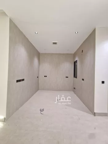 دور للبيع في شارع الإمام مسلم , حي بدر, مدينة الرياض, منطقة الرياض صورة 3