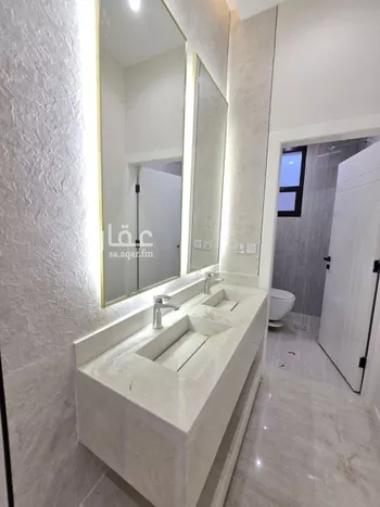 دور للبيع في شارع عبدالرحمن بن مهنا, حي سلطانة, مدينة الرياض, منطقة الرياض صورة 5