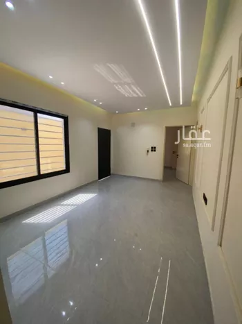 دور للبيع في شارع الزبيريه, حي عكاظ, مدينة الرياض, منطقة الرياض صورة 3