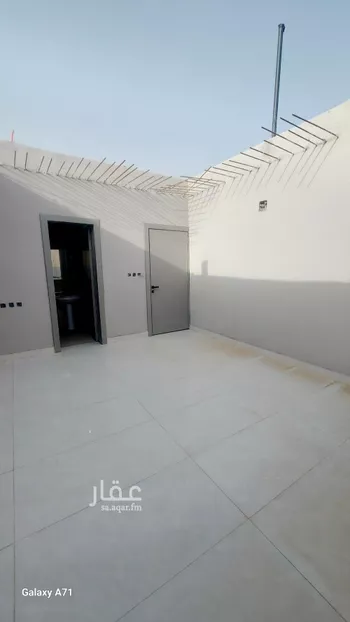 دور للبيع في شارع عماد الدين بن النحاس, حي بدر, مدينة الرياض, منطقة الرياض صورة 2