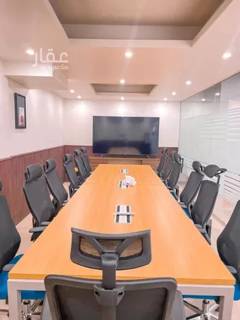 مكتب تجاري للإيجار في شارع عبدالرحمن بن خميس, حي العارض, مدينة الرياض, منطقة الرياض
