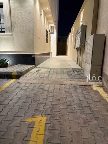 عمارة للإيجار في شارع عبدالرحمن بن محمد بن مسلمة الأنصاري, حي العارض, مدينة الرياض, منطقة الرياض صورة 2