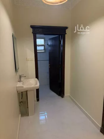 شقة للإيجار في شارع أبي الحسين الإسكندري, حي إشبيلية, مدينة الرياض, منطقة الرياض صورة 4