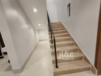 فيلا للبيع في شارع حسين الأبريقي, حي عكاظ, مدينة الرياض, منطقة الرياض صورة 4