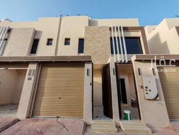 دور للبيع في شارع الامام البخاري, حي بدر, مدينة الرياض, منطقة الرياض