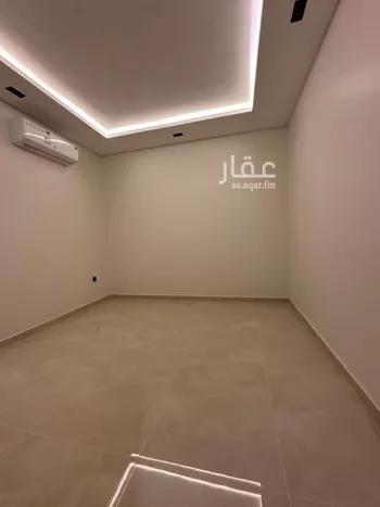دور للبيع في شارع أبان بن صالح, حي عكاظ, مدينة الرياض, منطقة الرياض صورة 5