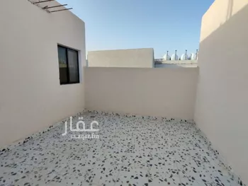 دور للبيع في شارع الامام البخاري, حي بدر, مدينة الرياض, منطقة الرياض صورة 4
