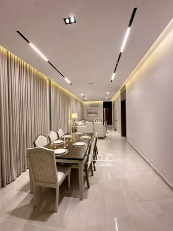 دور للبيع في شارع أبان بن صالح, حي عكاظ, مدينة الرياض, منطقة الرياض صورة 2
