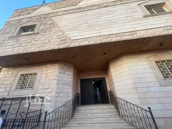 فيلا للإيجار في شارع عروة البزاز, حي شوران, مدينة المدينه المنوره, منطقة المدينة المنورة صورة 4