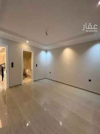 فيلا للبيع في شارع محمد بن ابي دينار, حي الصواري, مدينة الخبر, المنطقة الشرقية