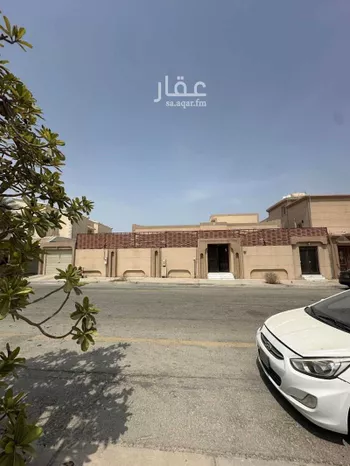 بيت للبيع في شارع احمد بن حنبل ، حي الدوحة الشمالية ، الظهران ، الدمام صورة 3