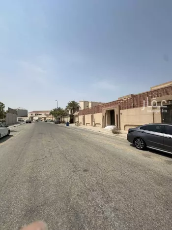 بيت للبيع في شارع احمد بن حنبل ، حي الدوحة الشمالية ، الظهران ، الدمام صورة 2