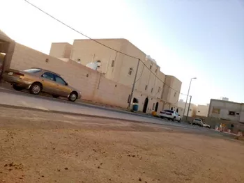 عمارة للبيع في شارع عبدالملك ابن مهران, حي الورود, مدينة المذنب, منطقة القصيم صورة 3