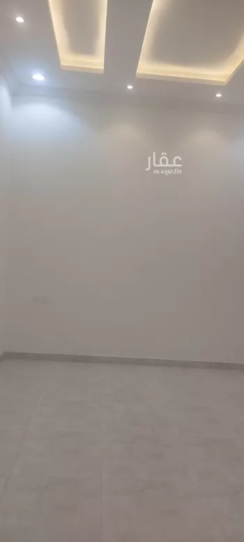دور للبيع في شارع ديراب , حي عكاظ, مدينة الرياض, منطقة الرياض صورة 3