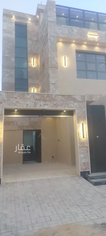دور للبيع في شارع حسن سلطان العمروي, حي طويق, مدينة الرياض, منطقة الرياض